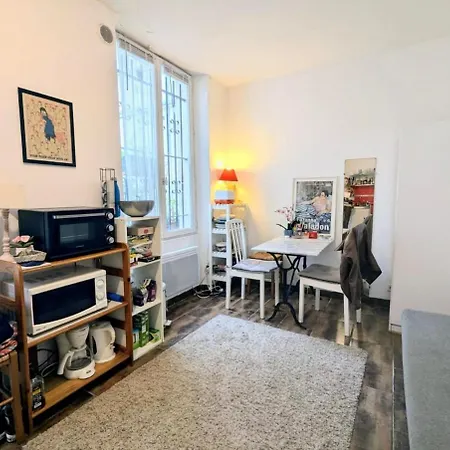 Calme Et Confortable Pere Lachaise 公寓 *