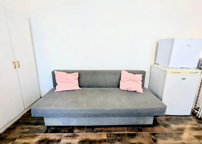 Calme Et Confortable Pere Lachaise Apartment